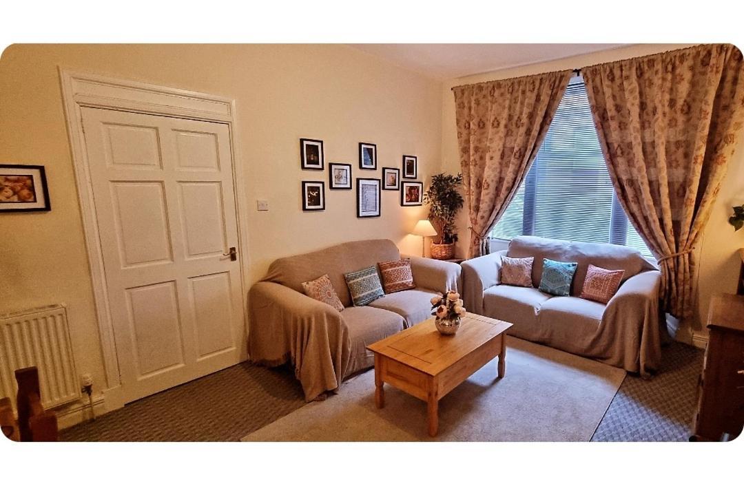 Entire, Main Door, Pet Friendly, Home Away From Home, East Ayrshire Newmilns Eksteriør bilde